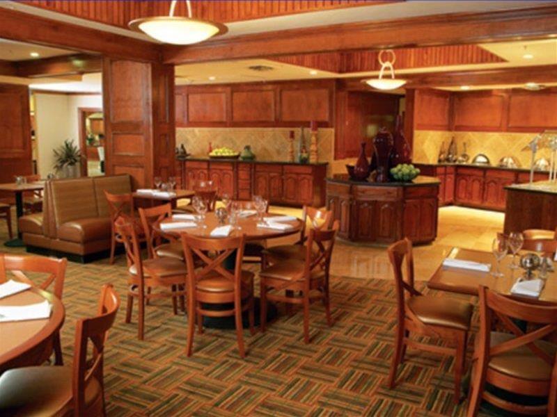 Holiday Inn Express Dallas Market Center By Ihg Ristorante foto
