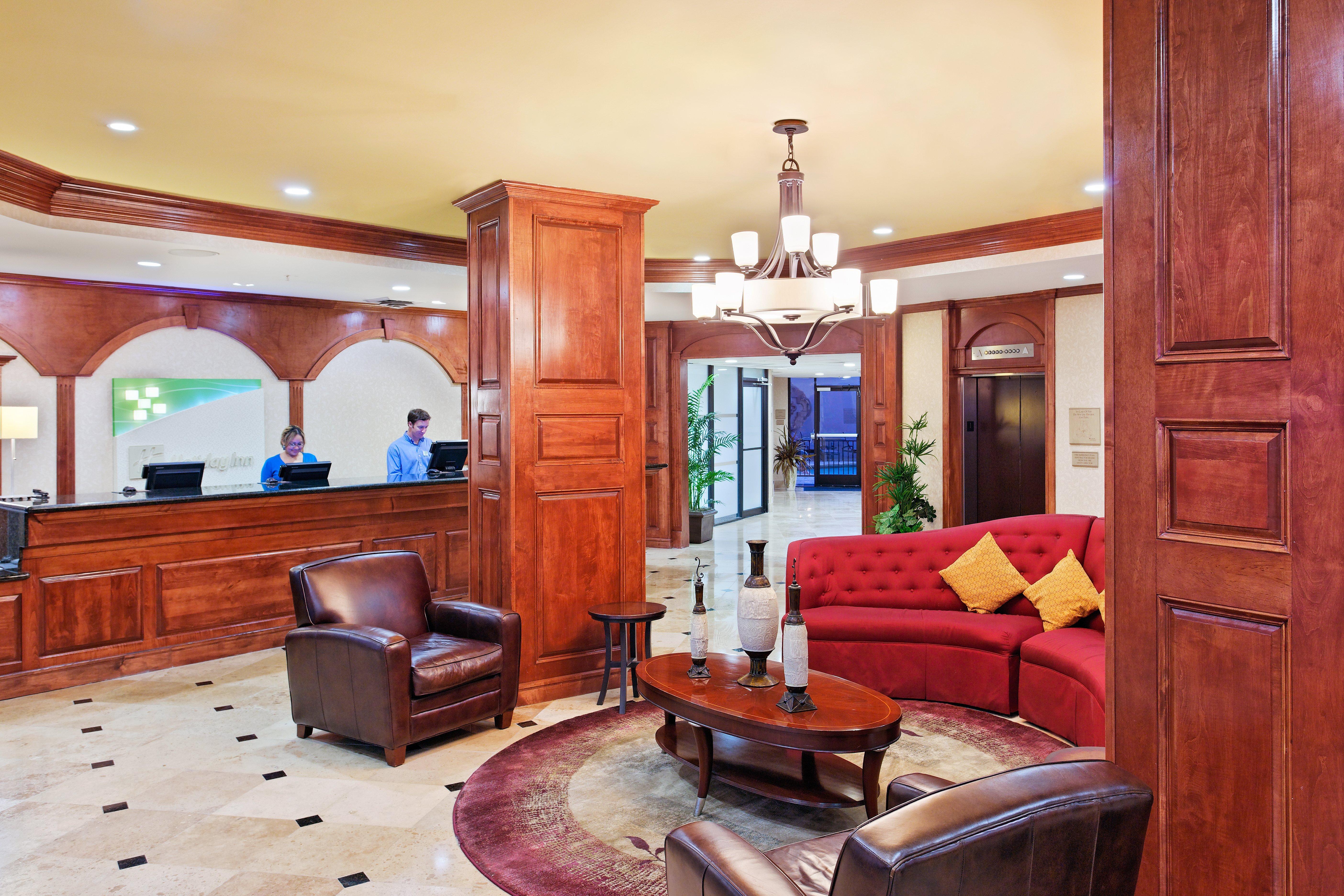 Holiday Inn Express Dallas Market Center By Ihg Esterno foto